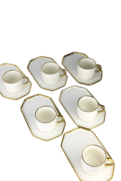 Tasse à café au lait en porcelaine avec bord doré ou argenté