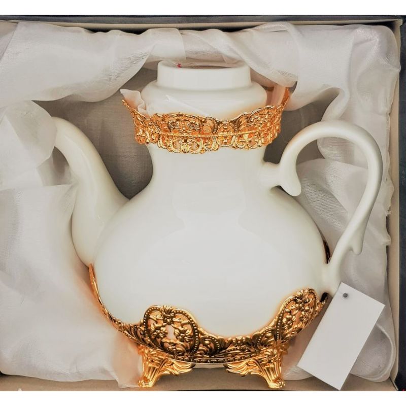 THÉIÈRE PORCELAINE BLANCHE DORÉE